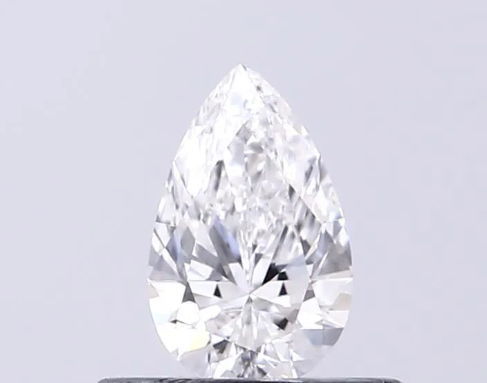 0.30ct Pear Lab Grown Diamond (Colour D, Clarity VVS2, IGI Certified)