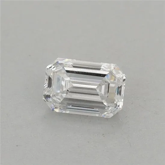 0.36ct Emerald Lab Grown Diamond (Colour D, Clarity VS2, IGI Certified)