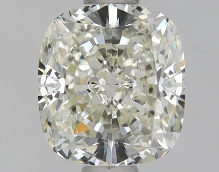 0.90ct Cushion modified Natural Diamond (Colour M, Clarity VS2, GIA Certified)