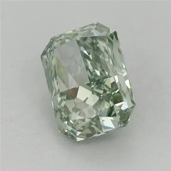 0.90ct Radiant Lab Grown Diamond (Colour Fancy Vivid Green, Clarity VVS2, IGI Certified)