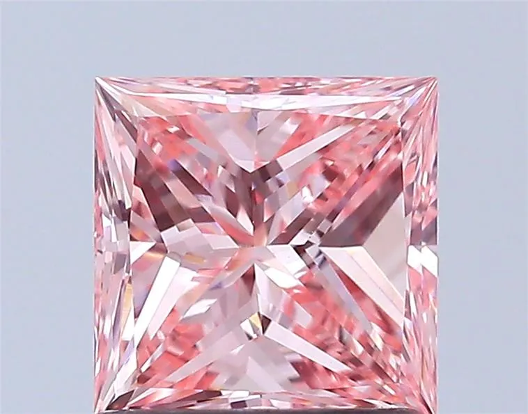 1.01ct Princess Lab Grown Diamond (Colour Fancy Vivid Pink, Clarity VVS2, IGI Certified)