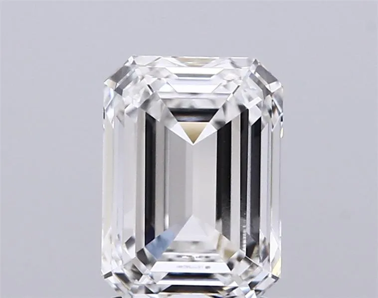 2.01ct Emerald Lab Grown Diamond (Colour E, Clarity IF, IGI Certified)