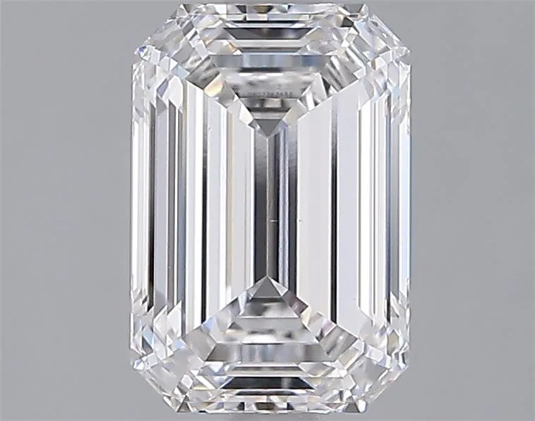 2.01ct Emerald Lab Grown Diamond (Colour G, Clarity VVS2, IGI Certified)