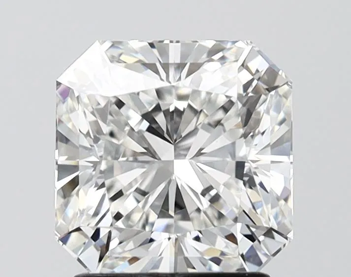 2.06ct Square radiant Lab Grown Diamond (Colour F, Clarity VVS2, IGI Certified)