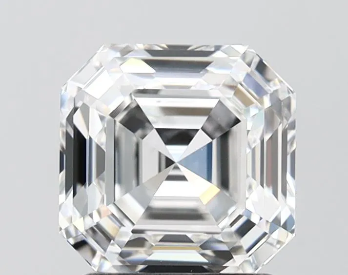 2.22ct Square emerald Lab Grown Diamond (Colour E, Clarity VVS2, IGI Certified)