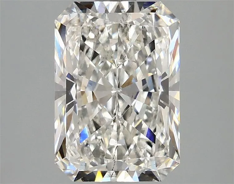 2.35ct Radiant Lab Grown Diamond (Colour F, Clarity SI1, IGI Certified)