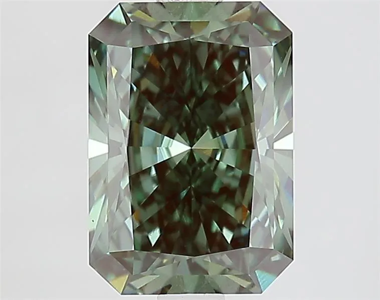 2.61ct Radiant Lab Grown Diamond (Colour Fancy Vivid Green, Clarity VVS2, IGI Certified)