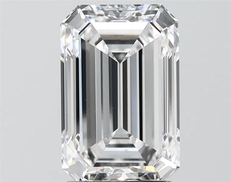 2.62ct Emerald Lab Grown Diamond (Colour D, Clarity VVS1, IGI Certified)