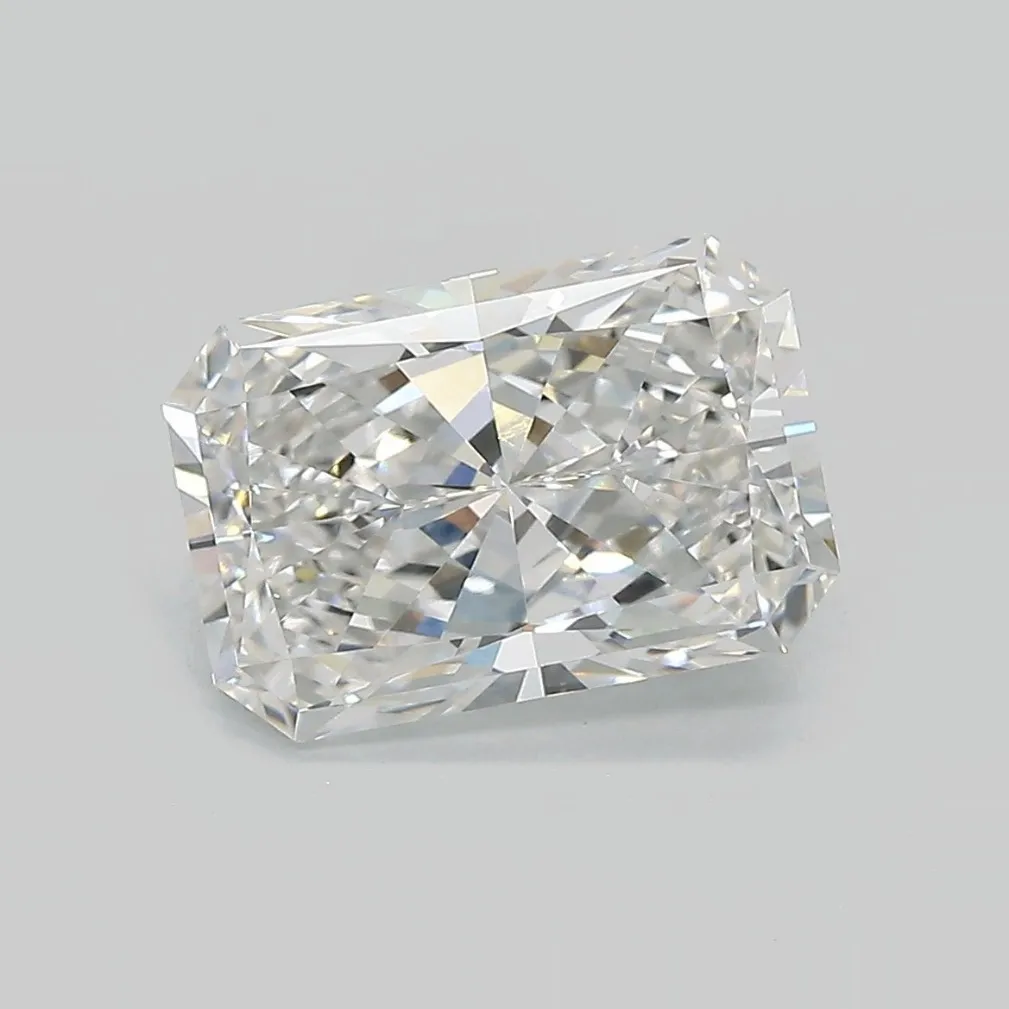2.92ct Radiant Lab Grown Diamond (Colour F, Clarity VVS1, IGI Certified)