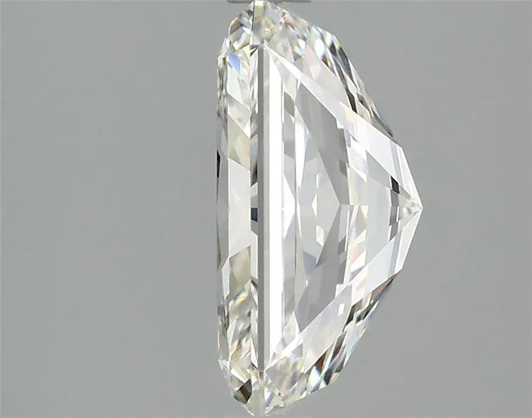 2.92ct Radiant Lab Grown Diamond (Colour G, Clarity VVS2, IGI Certified)