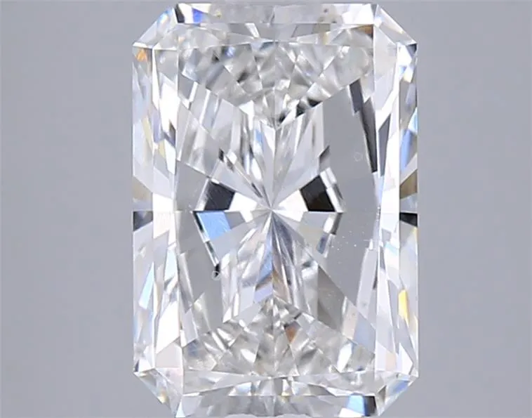 3.00ct Radiant Lab Grown Diamond (Colour E, Clarity VVS1, IGI Certified)