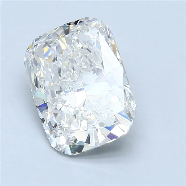 3.01ct Cushion modified Lab Grown Diamond (Colour G, Clarity VVS2, IGI Certified)