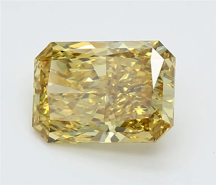 3.05ct Radiant Lab Grown Diamond (Colour Fancy Vivid Yellow, Clarity VS2, IGI Certified)