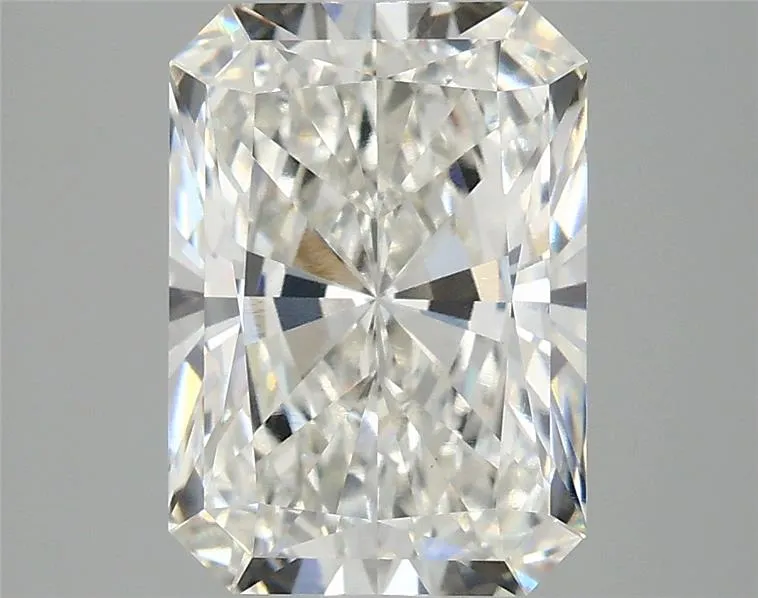 3.09ct Radiant Lab Grown Diamond (Colour G, Clarity VVS2, IGI Certified)