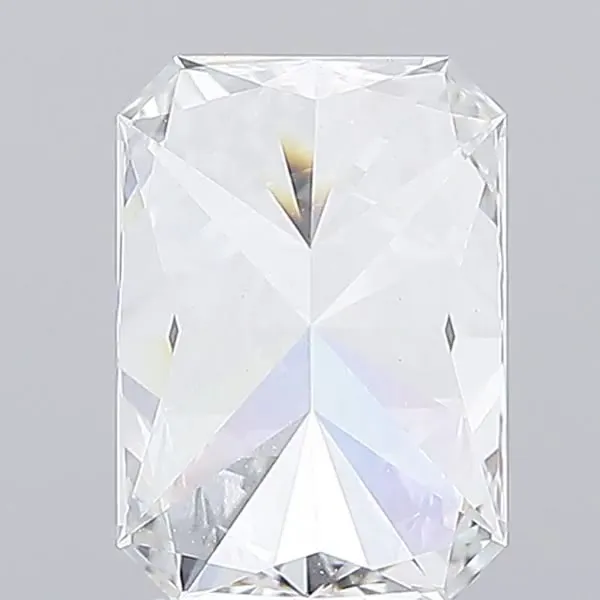 3.42ct Radiant Lab Grown Diamond (Colour E, Clarity VVS1, IGI Certified)