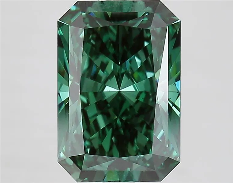 3.50ct Radiant Lab Grown Diamond (Colour Fancy Vivid Green, Clarity VS1, IGI Certified)