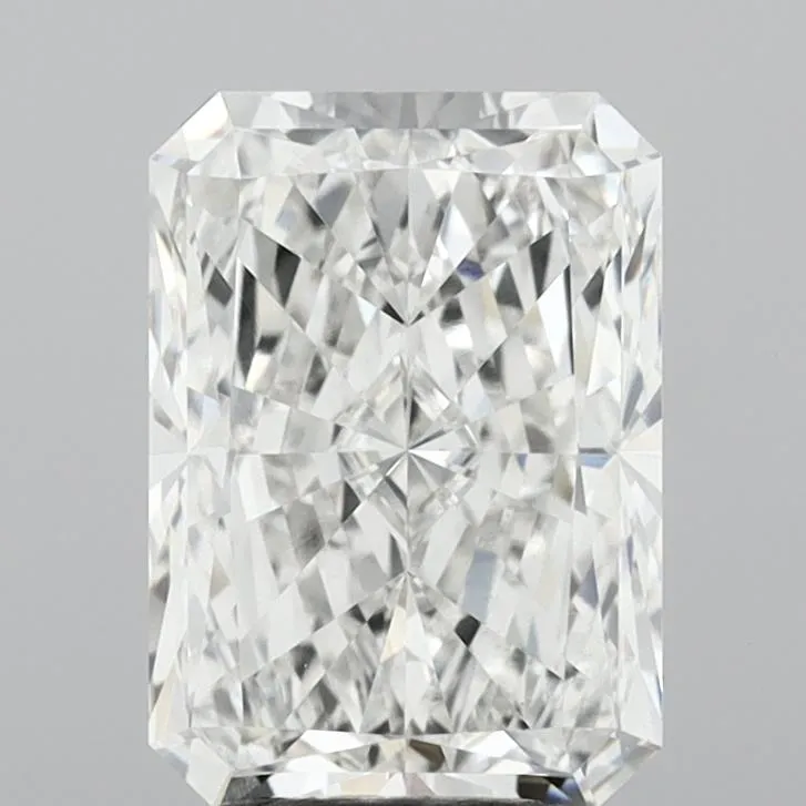 3.57ct Radiant Lab Grown Diamond (Colour E, Clarity VVS2, IGI Certified)