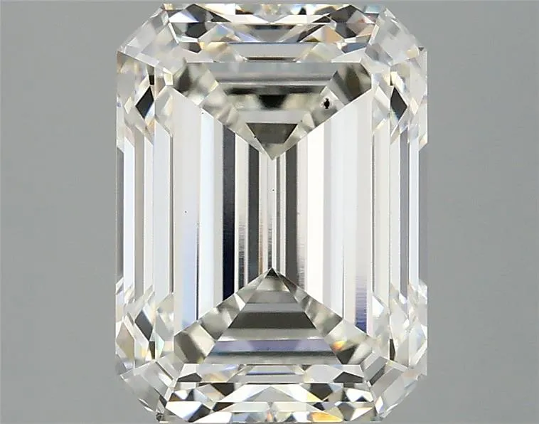 3.70ct Emerald Lab Grown Diamond (Colour G, Clarity VS2, IGI Certified)