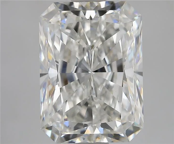 3.85ct Radiant Lab Grown Diamond (Colour F, Clarity VVS2, IGI Certified)