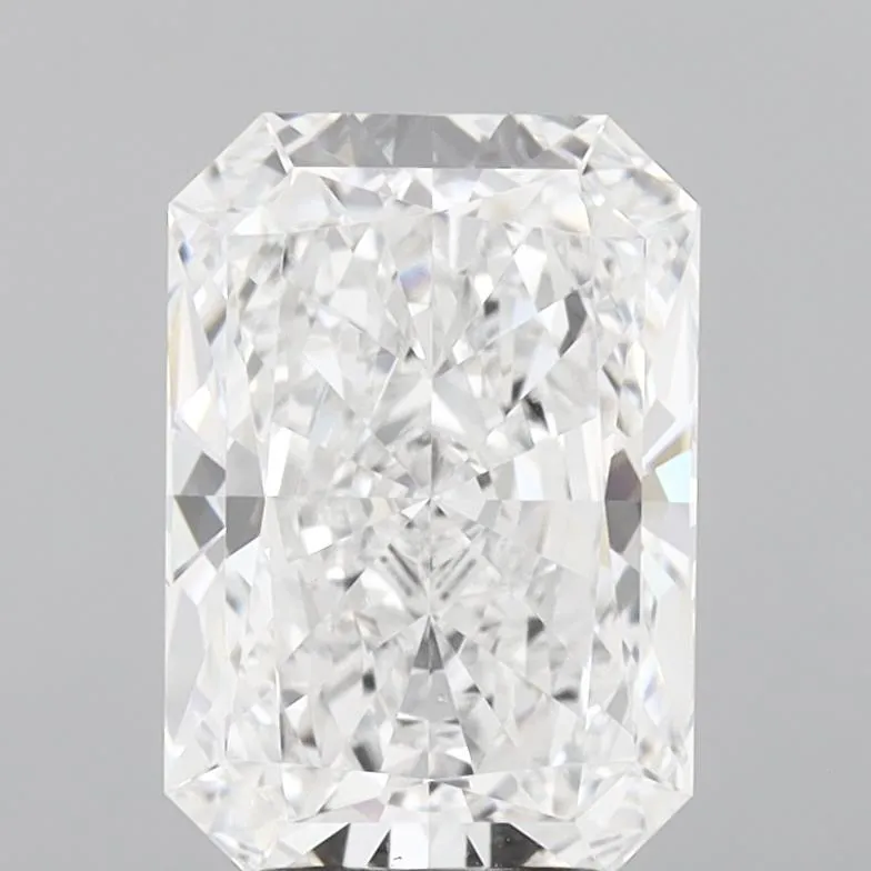 4.01ct Radiant Lab Grown Diamond (Colour D, Clarity VVS2, IGI Certified)