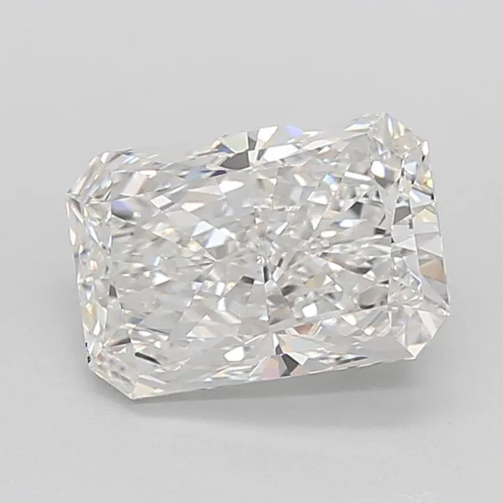 4.02ct Radiant Lab Grown Diamond (Colour E, Clarity VVS1, IGI Certified)