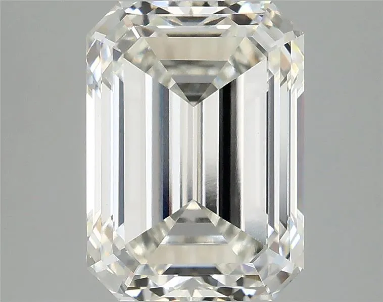 4.04ct Emerald Lab Grown Diamond (Colour G, Clarity VVS2, IGI Certified)
