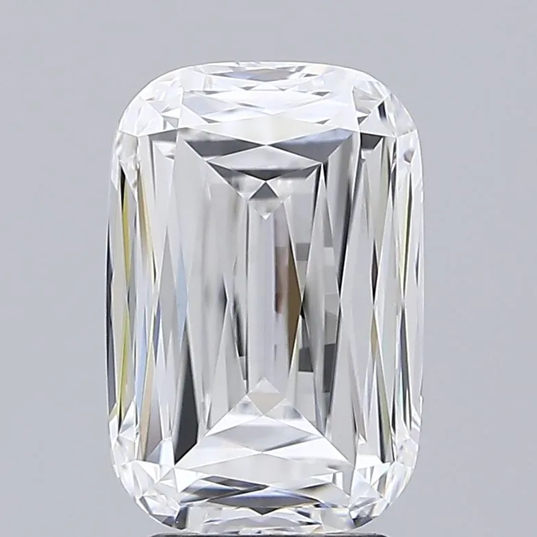 4.26ct Cushion modified Lab Grown Diamond (Colour D, Clarity VVS2, IGI Certified)