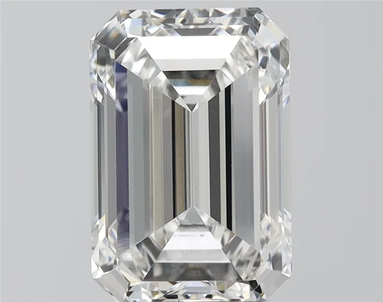 4.50ct Emerald Lab Grown Diamond (Colour F, Clarity VVS1, IGI Certified)
