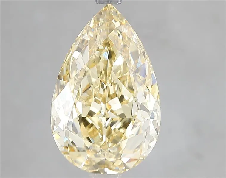 4.53ct Pear Lab Grown Diamond (Colour Fancy Intense Yellow, Clarity VVS2, Cut GD, IGI Certified)