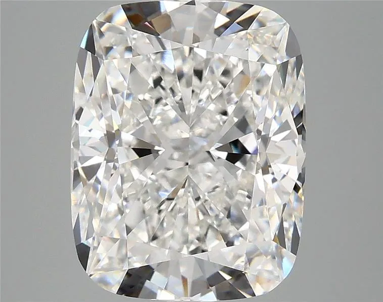 5.06ct Cushion brilliant Lab Grown Diamond (Colour E, Clarity VVS2, IGI Certified)
