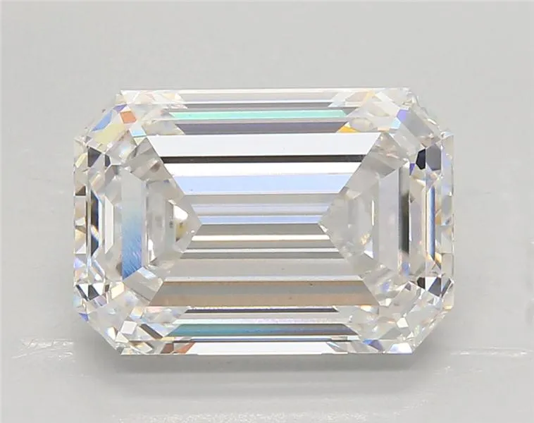 5.09ct Emerald Lab Grown Diamond (Colour F, Clarity VVS2, IGI Certified)