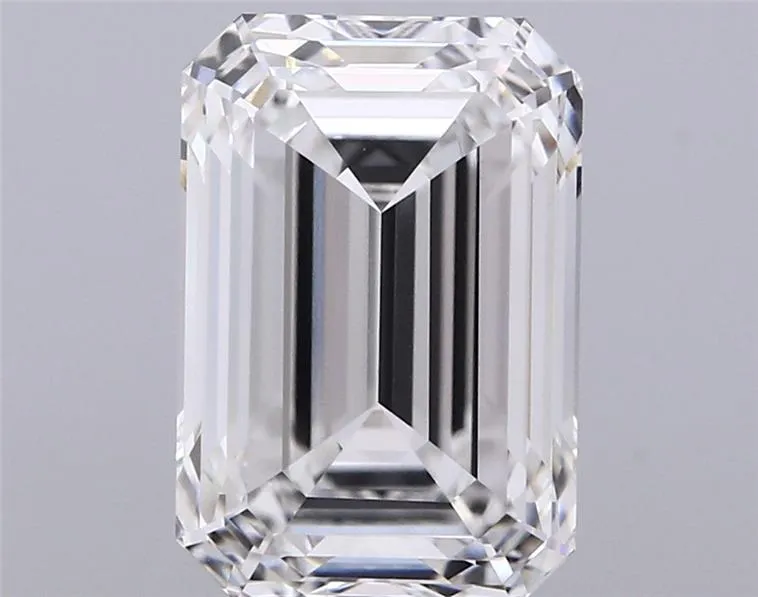 5.10ct Emerald Lab Grown Diamond (Colour E, Clarity VVS1, IGI Certified)