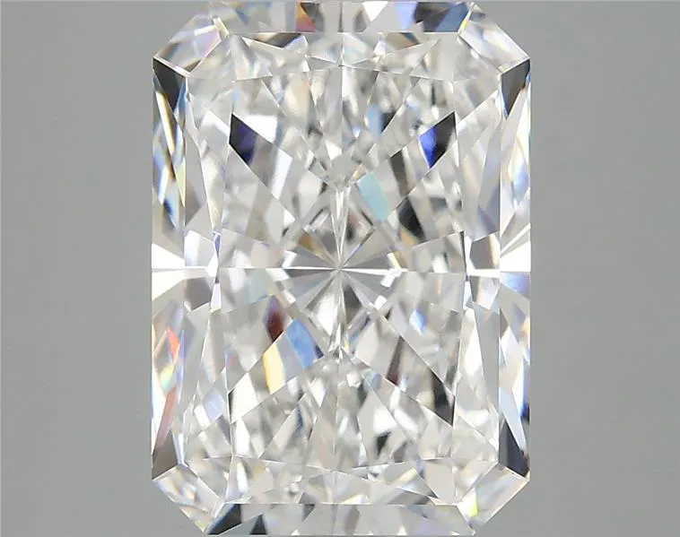 5.10ct Radiant Lab Grown Diamond (Colour E, Clarity VVS2, IGI Certified)