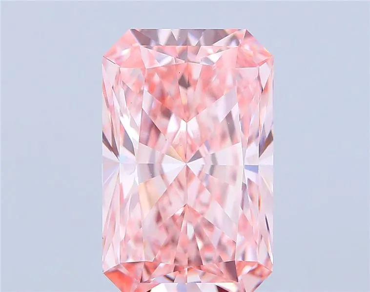 7.10ct Radiant Lab Grown Diamond (Colour Fancy Vivid Pink, Clarity VS1, IGI Certified)